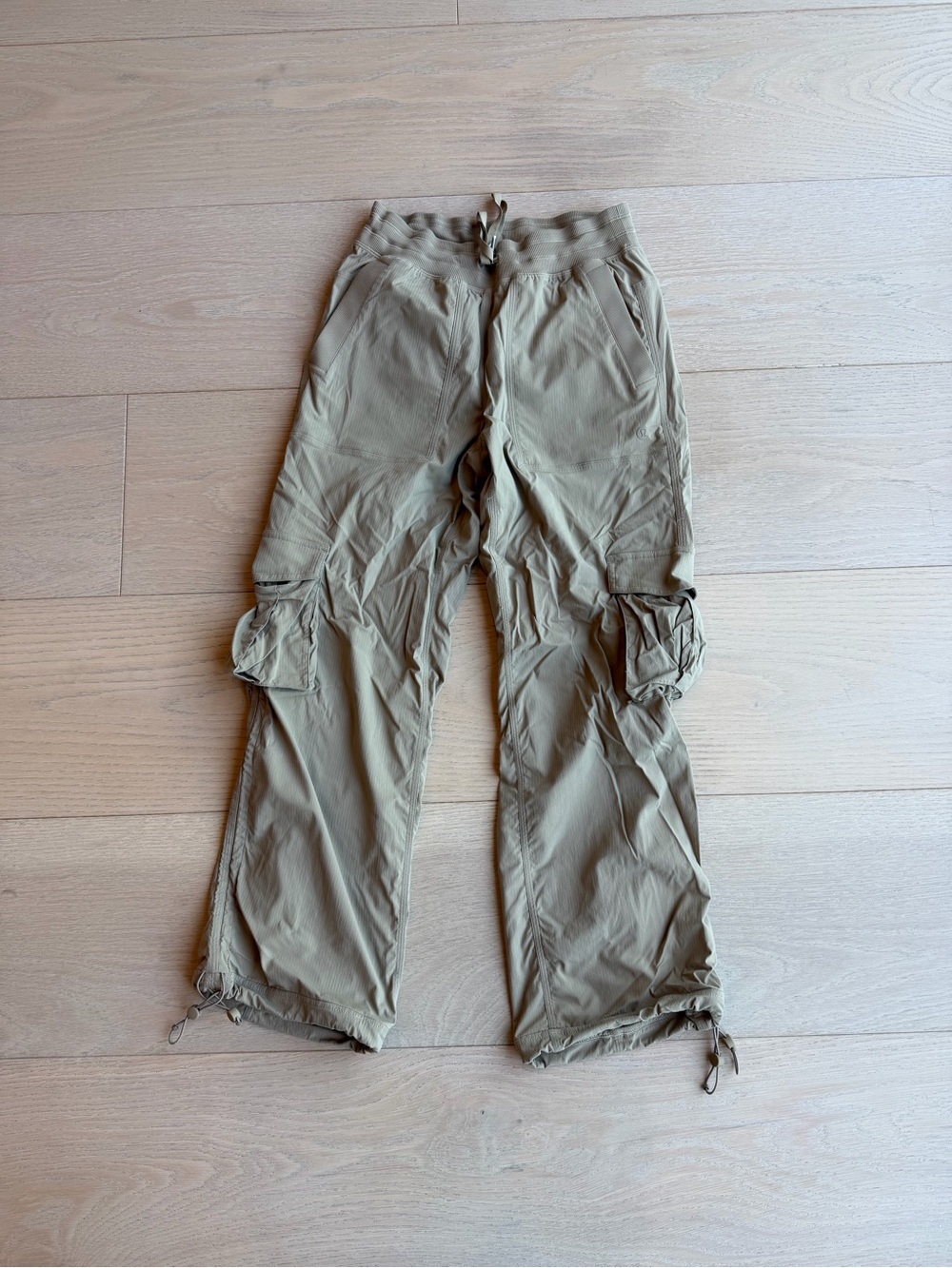 lululemon athletica Women's Olive / Tan / Beige Track Cargo Joggers